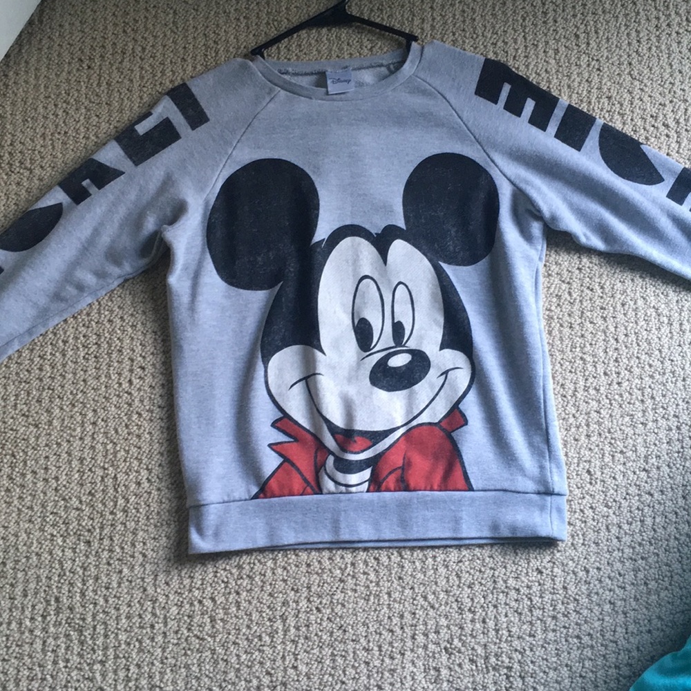 XS Mickey Mouse long sleeve shirt